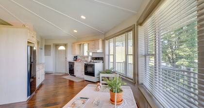 Millersburg Getaway w/ Amish Country Views!