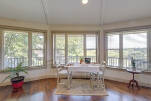 Apartment (0 Bedroom) | Interior - Millersburg Getaway w/ Amish Country Views! (Millersburg)