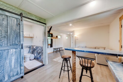 Pet-friendly Cabin w/ Grill in Hillsgrove