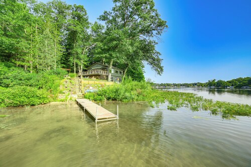 Private Island: Home in Belding w/ Dock & Grill!