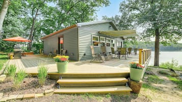 House (1 Bedroom) | Front of property