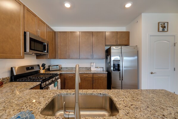 Apartment (2 Bedrooms) | Interior - Bayfront Condo w/ Pool Access, Near Rehoboth Beach (Lewes)