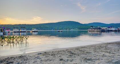 Cabin w/ Beach Access in Brant Lake: Dogs Welcome!