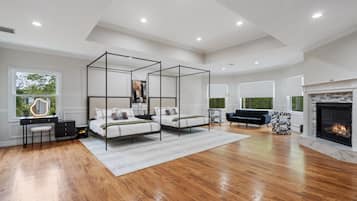 House, Multiple Bedrooms | 7 bedrooms, desk, laptop workspace, iron/ironing board