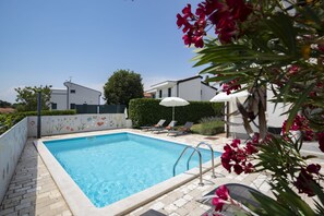Outdoor pool - Apartments Heidi with shared Pool (Ap 2) (Nova Vas)