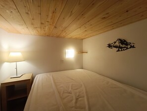 1 chambre, coffres-forts dans les chambres, Wi-Fi gratuit