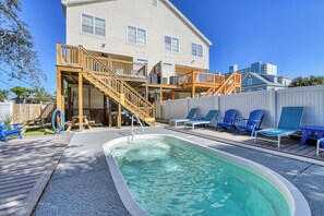Terrace/patio - Sunsets Galore at Devine Sunset! 5 Bed, 4.5 Bath Home with Pool & Hot Tub (Garden City Beach)
