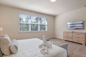 4 Schlafzimmer, Bügeleisen/Bügelbrett, Reisekinderbett, kostenloses WLAN