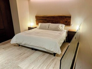 2 bedrooms, desk, iron/ironing board, free WiFi - Chic apartment with 4 pools, GYM in beautiful Tulum - close to beach & town (Tulum)