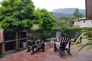 Apartment | Outdoor dining