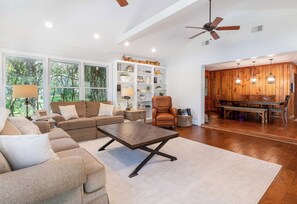 リビング エリア