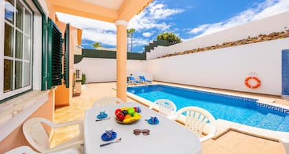 Villa Santa Maria - Three Bedroom Villa, Sleeps 7