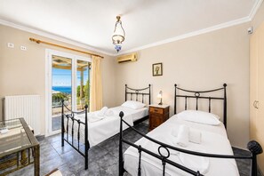 3 bedrooms, iron/ironing board, WiFi, bed sheets - Villa Penelope Sea View (Argostoli)