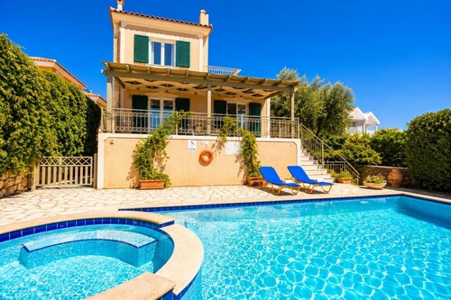 Villa Penelope Sea View