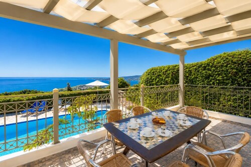 Villa Penelope Sea View
