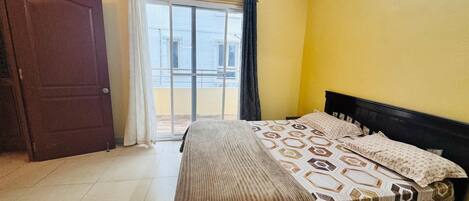 4 bedrooms, free WiFi