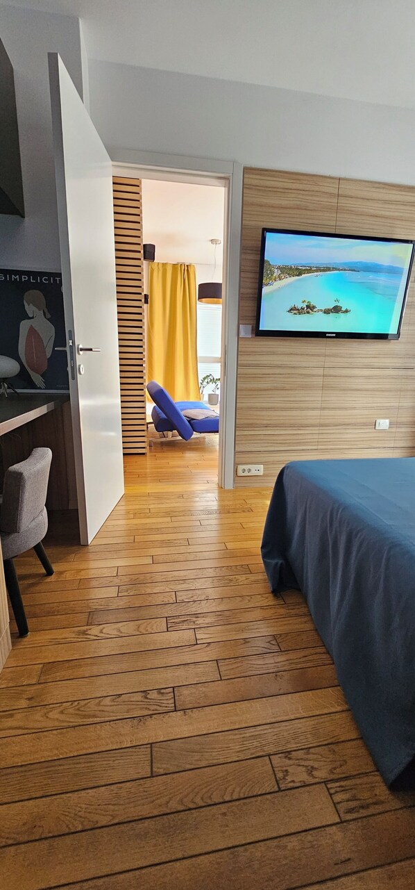 1 chambre, fer et planche à repasser, Wi-Fi, draps fournis