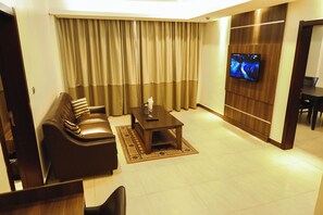 Living area - Agulu Lake Resort and Conference Centre (Adazi Nnukwu)