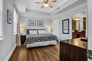 3 bedrooms, iron/ironing board, travel crib, free WiFi