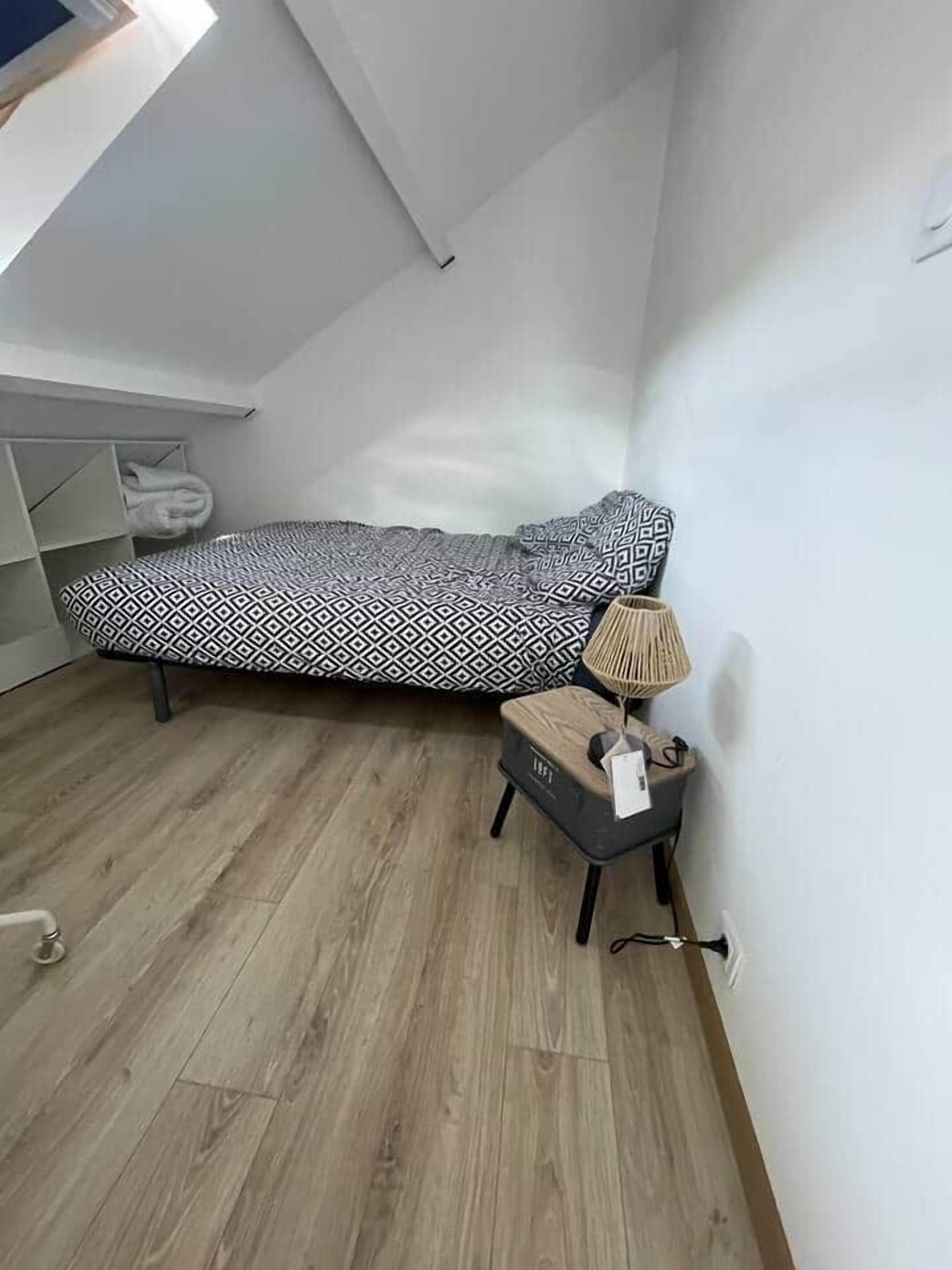 1 chambre, Wi-Fi gratuit, draps fournis