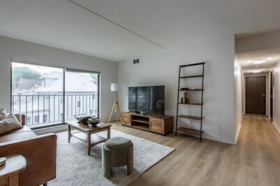 Turn-Key 2BR | 6 Blocks to Mayo | Washer/Dryer + 2 Parking Spots