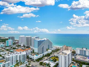 Exterior - Sun, Surf & Sand Spectacular - W Residence (Fort Lauderdale)