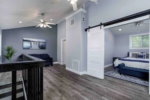 2 chambres, fer et planche Ă repasser, Wi-Fi, draps fournis