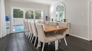 Dining - 32 Shores Crescent in Diamond Beach (Diamond Beach)