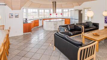 House | Private kitchen