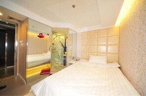Room - Zenghuage(Urban forest)Theme Hotels (Zhenjiang)