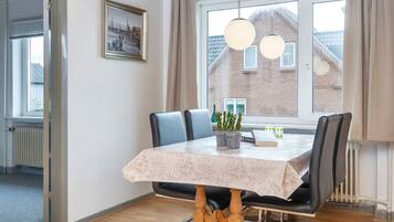 House | Dining