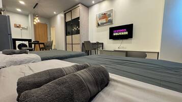 1 bedroom, iron/ironing board, WiFi, bed sheets