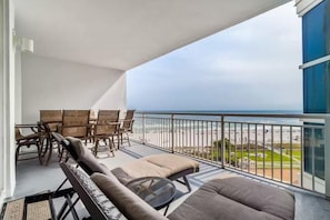 Apartment, Mehrere Betten (Palacio 405) | Unterkunftsgelände