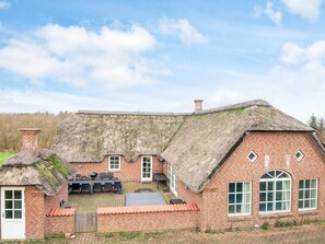 House | Exterior - Luxury Retreat With Pool - By Traum Ferienwohnungen (Ulfborg)