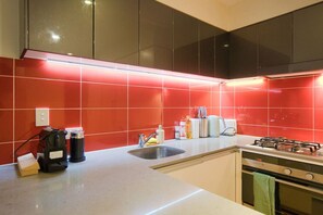 Fridge, microwave, oven, stovetop