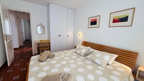 2 bedrooms, iron/ironing board, WiFi, bed sheets - Casa Star El Cotillo (El Cotillo)