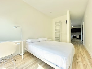1 chambre, fer et planche à repasser, Wi-Fi, draps fournis