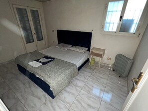 1 bedroom, WiFi, bed sheets - Vintage Rooftop (Heliopolis)