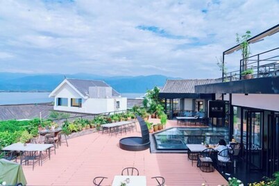 Xichang Shuxia Hotel