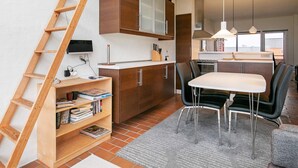 Apartment | Dining