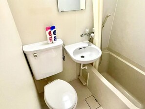 Hårtørrer, håndklæder, Sæbe, Shampoo