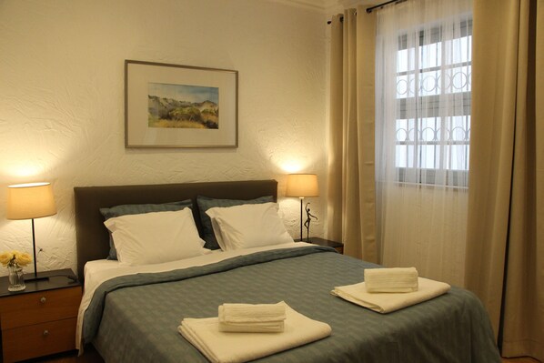 1 bedroom, WiFi, bed sheets