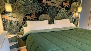 2 bedrooms, iron/ironing board, WiFi (free), bed sheets