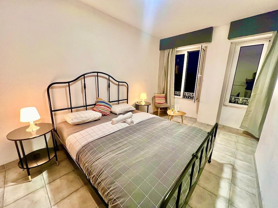 Individually decorated, individually furnished, free WiFi