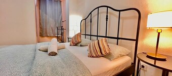 SwissPorto Guest House