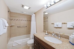 Håndklæder, Sæbe, Shampoo, Toiletpapir