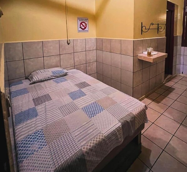 1 habitación y wifi gratis 