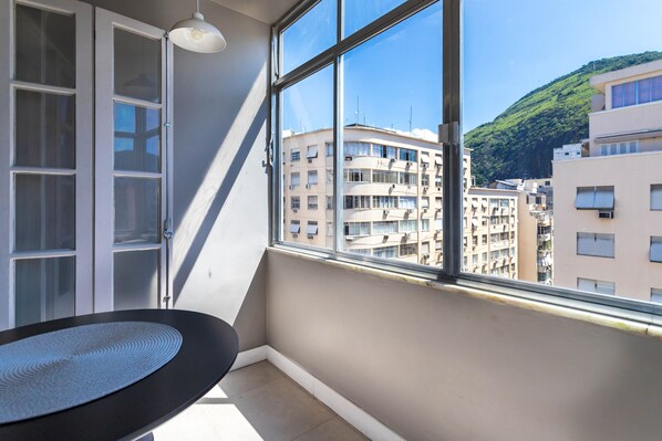 Apartment | 1 bedroom - 5 Minutes From Copacabana Beach Nsc1003 (Rio de Janeiro)