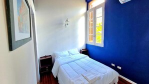 Double Room | WiFi (free) - San Telmo home (Buenos Aires)