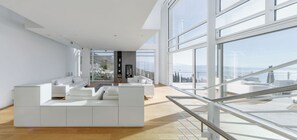 Fireplace - Luxury Villa with infinity pool and lake view from architect Richard Meier (Gardone Riviera)